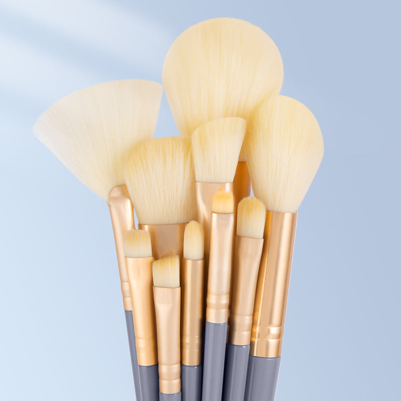 Makeup Brush (Blue)
